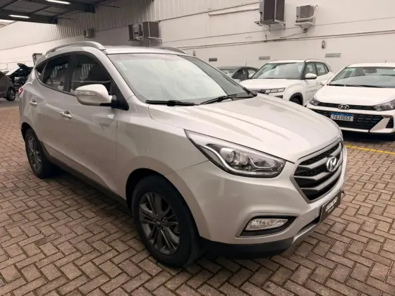 HYUNDAI IX35 2.0 MPFI GL 16V FLEX 4P AUTOMÁTICO HYUNDAI IX35 2.0 MPFI GL 16V FLEX 4P AUTOMÁTICO