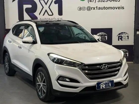 HYUNDAI TUCSON 1.6 16V T-GDI GASOLINA GLS ECOSHIFT HYUNDAI TUCSON 1.6 16V T-GDI GASOLINA GLS ECOSHIFT