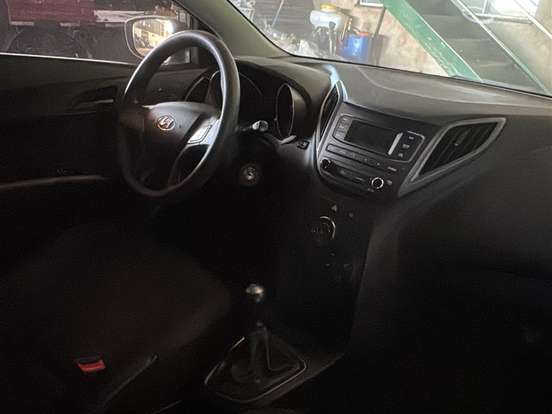 HYUNDAI-HB20-1.0 COMFORT 12V FLEX 4P MANUAL HYUNDAI-HB20-2018
