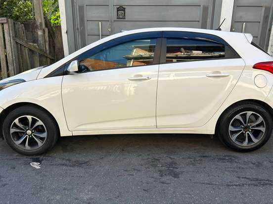 HYUNDAI-HB20-1.6 COMFORT STYLE 16V FLEX 4P MANUAL HYUNDAI-HB20-2015