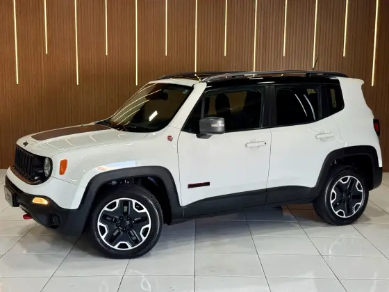 JEEP RENEGADE 2.0 16V TURBO DIESEL TRAILHAWK 4P 4X4 AUTOMÁTICO