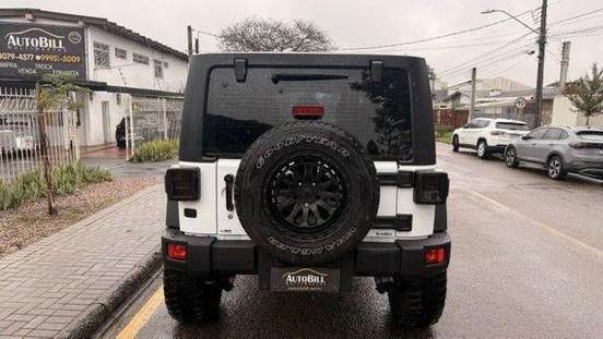 JEEP-WRANGLER-2015
