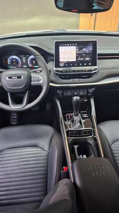 JEEP-COMMANDER-2023