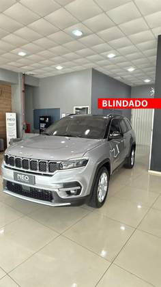 JEEP COMMANDER 1.3 T270 TURBO FLEX LONGITUDE AT6