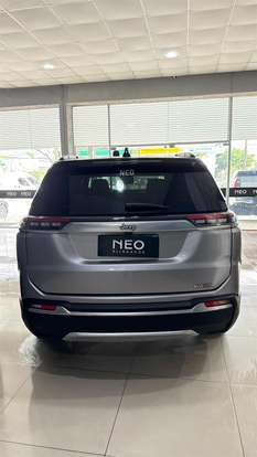 JEEP-COMMANDER-2024