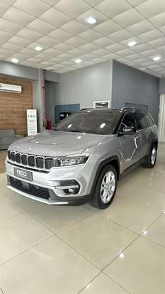 JEEP-COMMANDER-2024