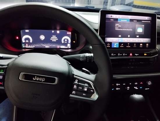 JEEP-COMPASS-2025