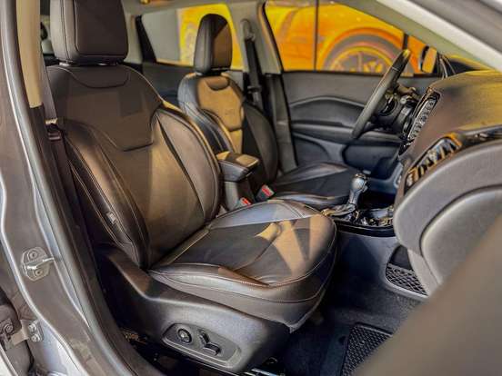 JEEP-COMPASS-2.0 16V DIESEL LIMITED 4X4 AUTOMÁTICO JEEP-COMPASS-2020