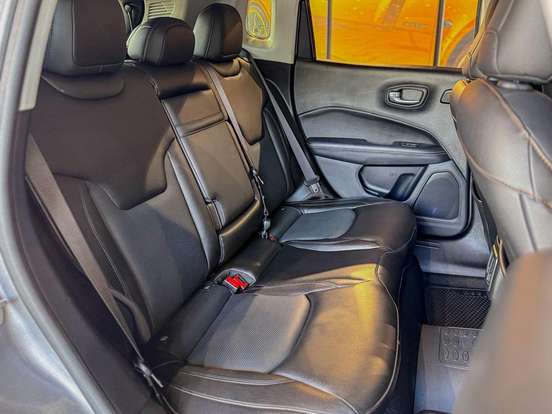 JEEP-COMPASS-2.0 16V DIESEL LIMITED 4X4 AUTOMÁTICO JEEP-COMPASS-2020