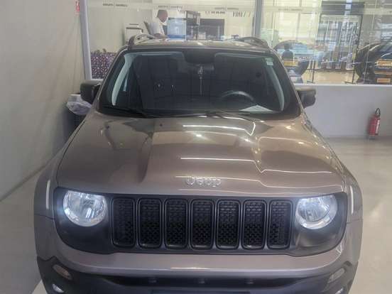 JEEP-RENEGADE-2021