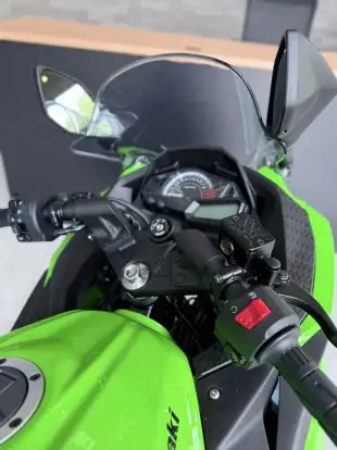 KAWASAKI-NINJA 300-2026