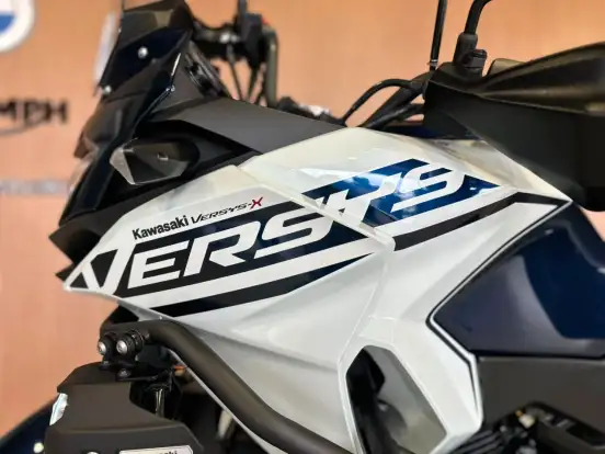 KAWASAKI-VERSYS-X 300 TOURER ABS-2025