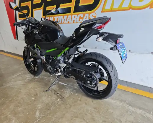KAWASAKI-Z400-2023