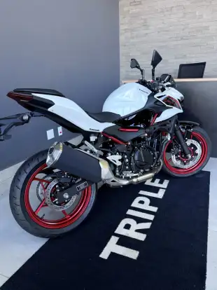 KAWASAKI-Z500 SE-2026