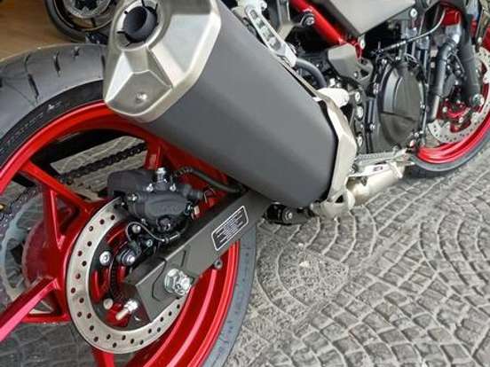 KAWASAKI-Z500 SE KAWASAKI-Z500 SE-2026