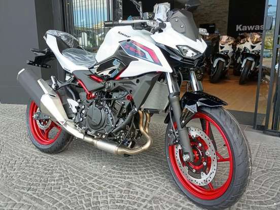 KAWASAKI-Z500 SE KAWASAKI-Z500 SE-2026