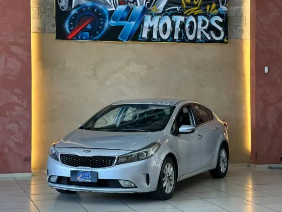 KIA CERATO 1.6 SX 16V FLEX 4P AUTOMÁTICO KIA CERATO 1.6 SX 16V FLEX 4P AUTOMÁTICO