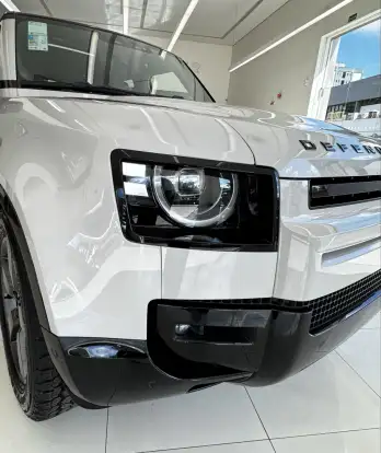 LAND ROVER-DEFENDER-2026