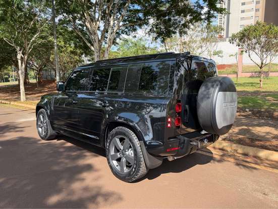 LAND ROVER-DEFENDER-2024