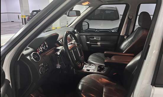 LAND ROVER-DISCOVERY 4-2016