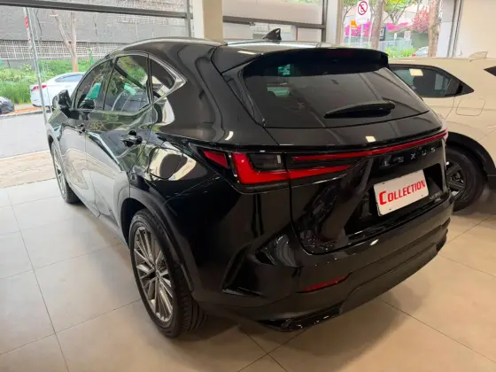 LEXUS NX 350h 2.5 16V VVT-I HYBRID LUXURY CVT AWD LEXUS NX 350h 2.5 16V VVT-I HYBRID LUXURY CVT AWD