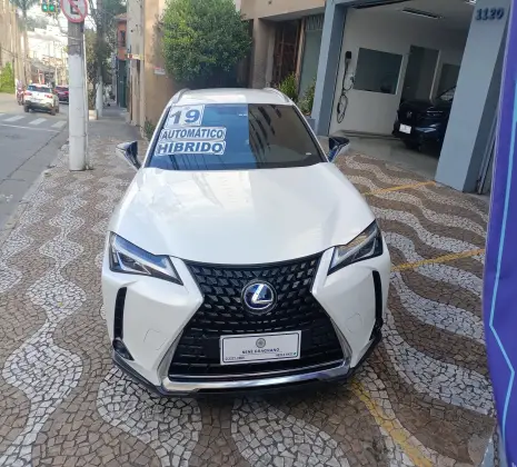 LEXUS UX 250h 2.0 VVT-I HYBRID DYNAMIC CVT LEXUS UX 250h 2.0 VVT-I HYBRID DYNAMIC CVT