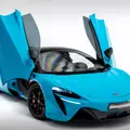 MCLAREN ARTURA 3.0 V6 BITURBO HYBRID SSG MCLAREN ARTURA 3.0 V6 BITURBO HYBRID SSG
