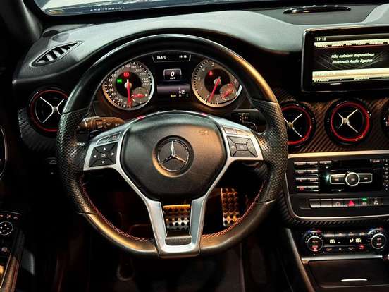 MERCEDES-BENZ-A 250-2.0 SPORT TURBO GASOLINA 4P AUTOMATIZADO MERCEDES-BENZ-A 250-2014
