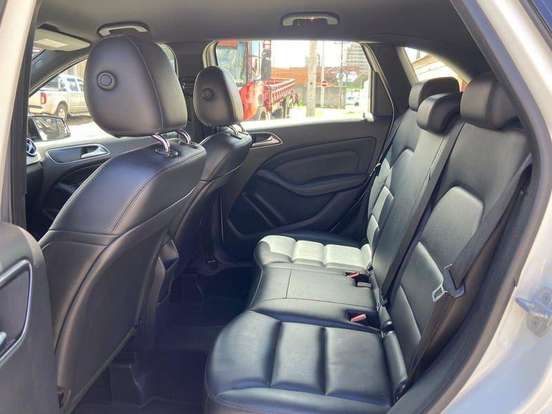 MERCEDES-BENZ-B 200-1.6 SPORT TURBO GASOLINA 4P AUTOMÁTICO MERCEDES-BENZ-B 200-2012