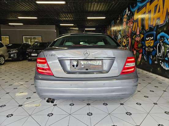 MERCEDES-BENZ-C 180-2011