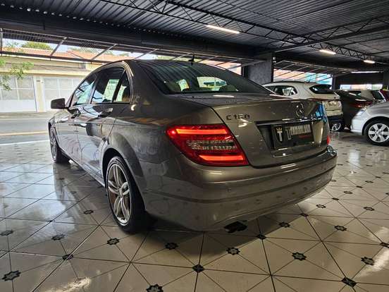 MERCEDES-BENZ-C 180-2011