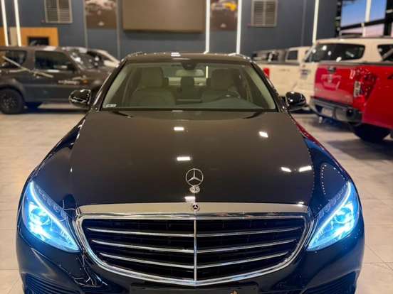 MERCEDES-BENZ-C 180-1.6 CGI EXCLUSIVE 16V TURBO GASOLINA 4P AUTOMÁTICO MERCEDES-BENZ-C 180-2017