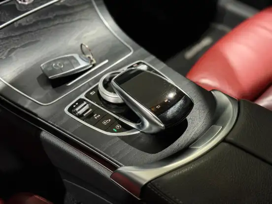 MERCEDES-BENZ-C 300-2.0 CGI GASOLINA SPORT 9G-TRONIC MERCEDES-BENZ-C 300-2020