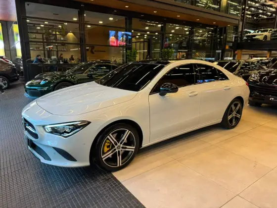 MERCEDES-BENZ CLA 250 2.0 CGI GASOLINA 7G-DCT MERCEDES-BENZ CLA 250 2.0 CGI GASOLINA 7G-DCT