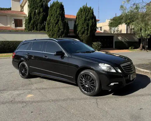 MERCEDES-BENZ-E 500-5.5 V8 GASOLINA TOURING AVANTGARDE 7G-TRONIC MERCEDES-BENZ-E 500-2010