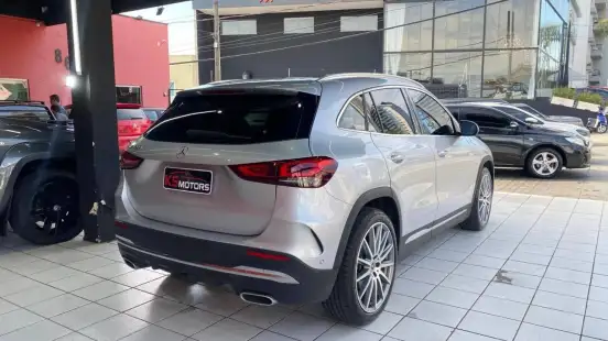 MERCEDES-BENZ-GLA 200-1.3 GCI GASOLINA AMG LINE 7G-DCT MERCEDES-BENZ-GLA 200-2022