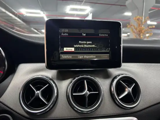MERCEDES-BENZ-GLA 200-1.6 CGI ADVANCE 16V TURBO FLEX 4P AUTOMÁTICO MERCEDES-BENZ-GLA 200-2014