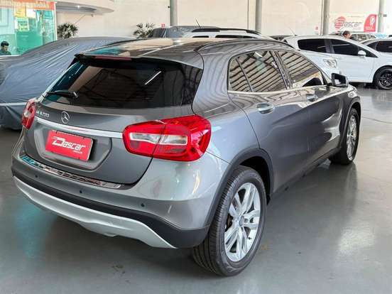 MERCEDES-BENZ-GLA 200-1.6 CGI STYLE 16V TURBO FLEX 4P AUTOMÁTICO MERCEDES-BENZ-GLA 200-2016