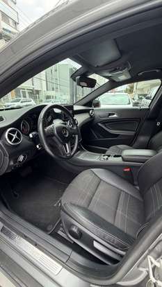 MERCEDES-BENZ-GLA 200-2015