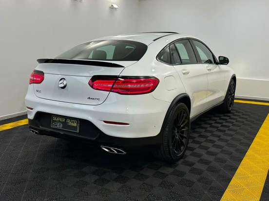 MERCEDES-BENZ-GLC 250-2016