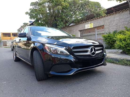 MERCEDES-BENZ-C 180-2017