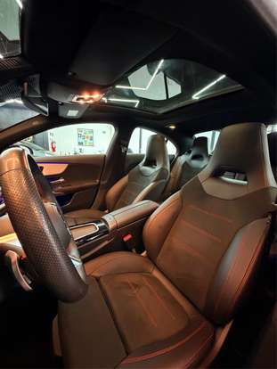 MERCEDES-BENZ-CLA 200-2023
