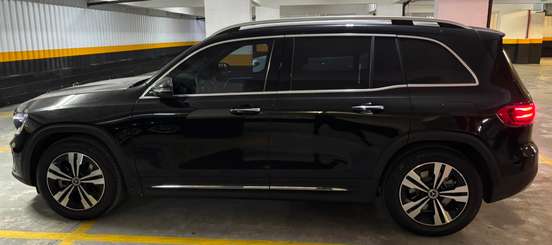 MERCEDES-BENZ-GLB 220-2025