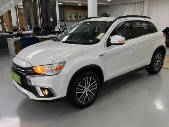 MITSUBISHI-ASX-2.0 AWD 16V FLEX 4P AUTOMÁTICO MITSUBISHI-ASX-2018