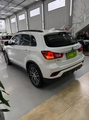 MITSUBISHI-ASX-2018