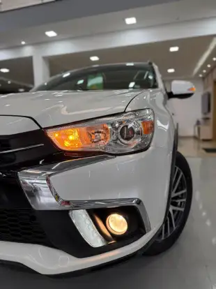 MITSUBISHI-ASX-2018