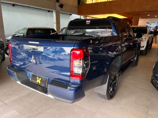 MITSUBISHI-L200 TRITON-2.4 16V TURBO DIESEL SPORT HPE CD 4P 4X4 AUTOMÁTICO MITSUBISHI-L200 TRITON-2023