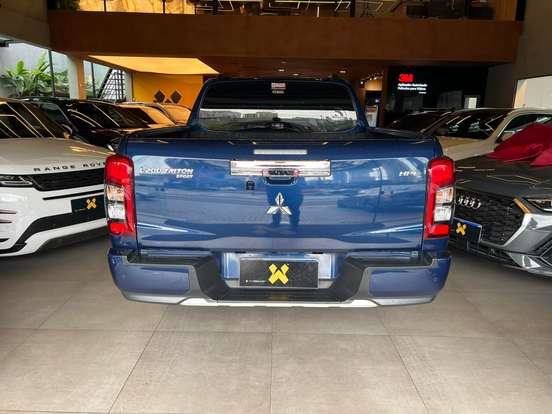 MITSUBISHI-L200 TRITON-2.4 16V TURBO DIESEL SPORT HPE CD 4P 4X4 AUTOMÁTICO MITSUBISHI-L200 TRITON-2023