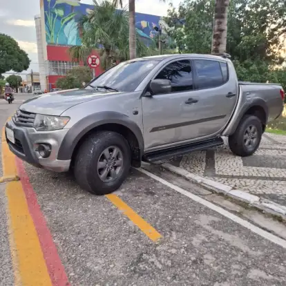 MITSUBISHI-L200 TRITON-3.2 GL 4X4 CD 16V TURBO INTERCOLER DIESEL 4P MANUAL MITSUBISHI-L200 TRITON-2017