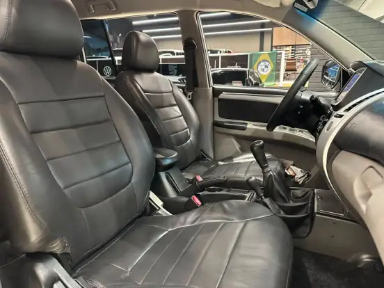 MITSUBISHI-PAJERO-2.5 HD 4X4 8V TURBO INTERCOOLER DIESEL 4P MANUAL MITSUBISHI-PAJERO-2011